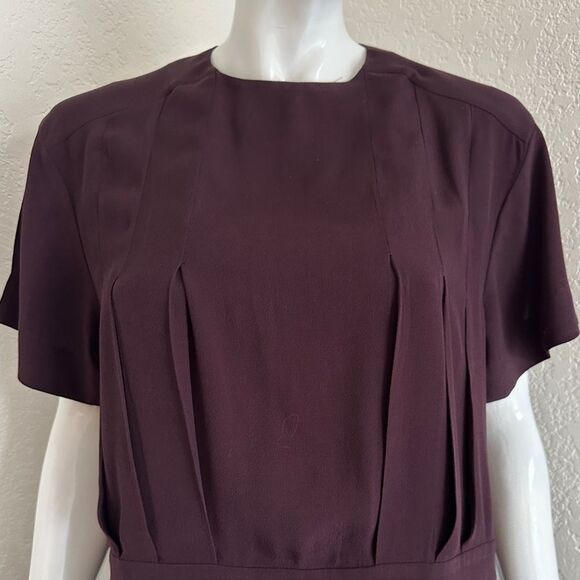 & Other Stories Dress Burgundy Pleated Front Dress Pockets • NEW WITH TAGS • - Picture 5 of 11